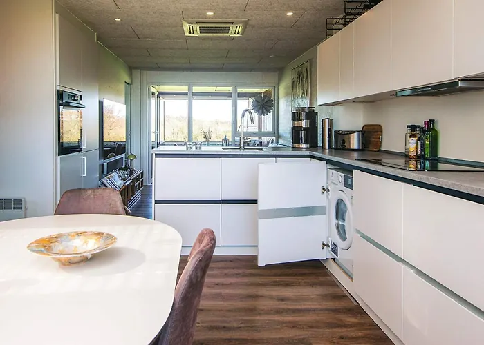4 Person In Tatil Evi